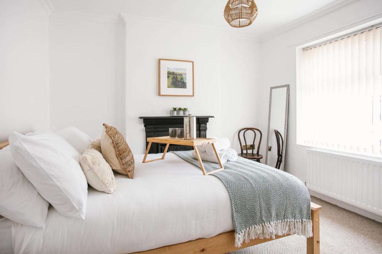 Cosy Period Cottage 2Min Walk To The Beach Portrush Exterior photo