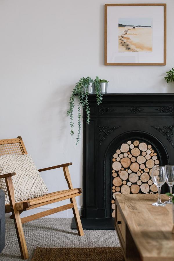 Cosy Period Cottage 2Min Walk To The Beach Portrush Exterior photo
